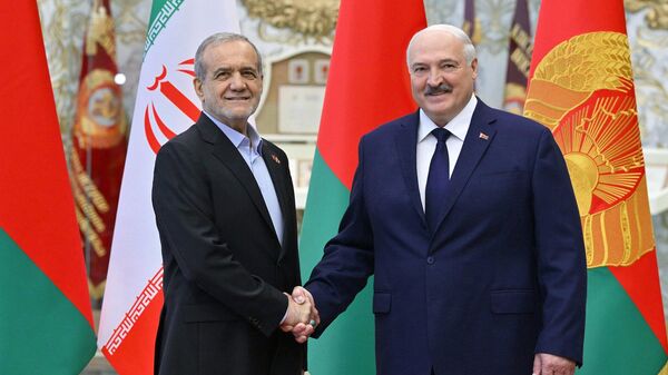 Масуд Пезешкиан и Александр Лукашенко - Sputnik Беларусь