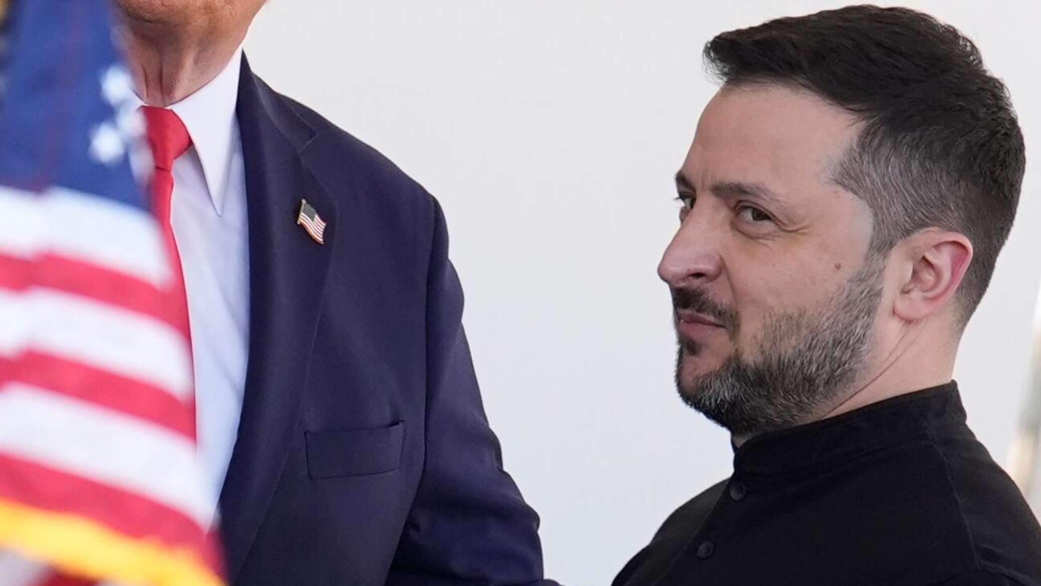 Европа нашла слабое место Трампа – Зеленский по нему ударил Европа нашла слабое место Трампа – Зеленский по нему ударил