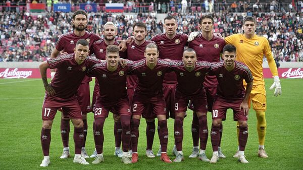 Игроки сборной Беларуси по футболу - Sputnik Беларусь