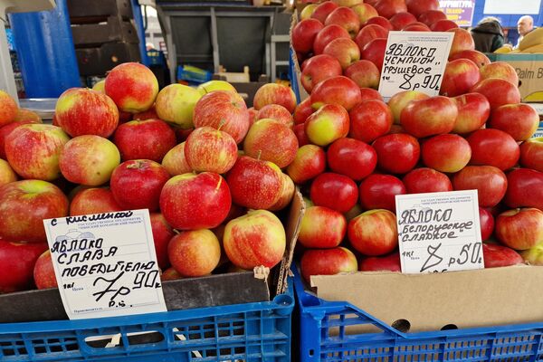 Комаровский рынок - Sputnik Беларусь