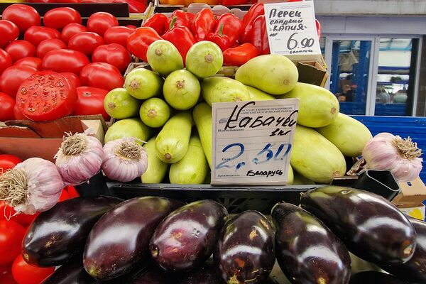 Комаровский рынок - Sputnik Беларусь