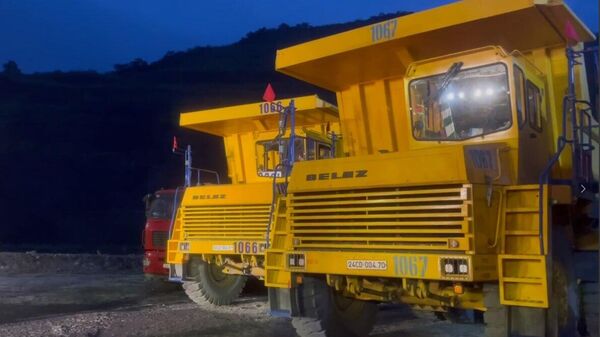 Карьерный самосвал БелАЗ - Sputnik Беларусь