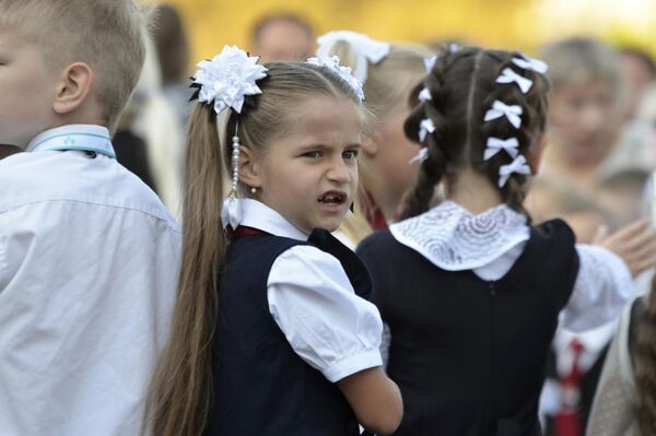 Линейка в средней школе № 59 г. Гомеля - Sputnik Беларусь