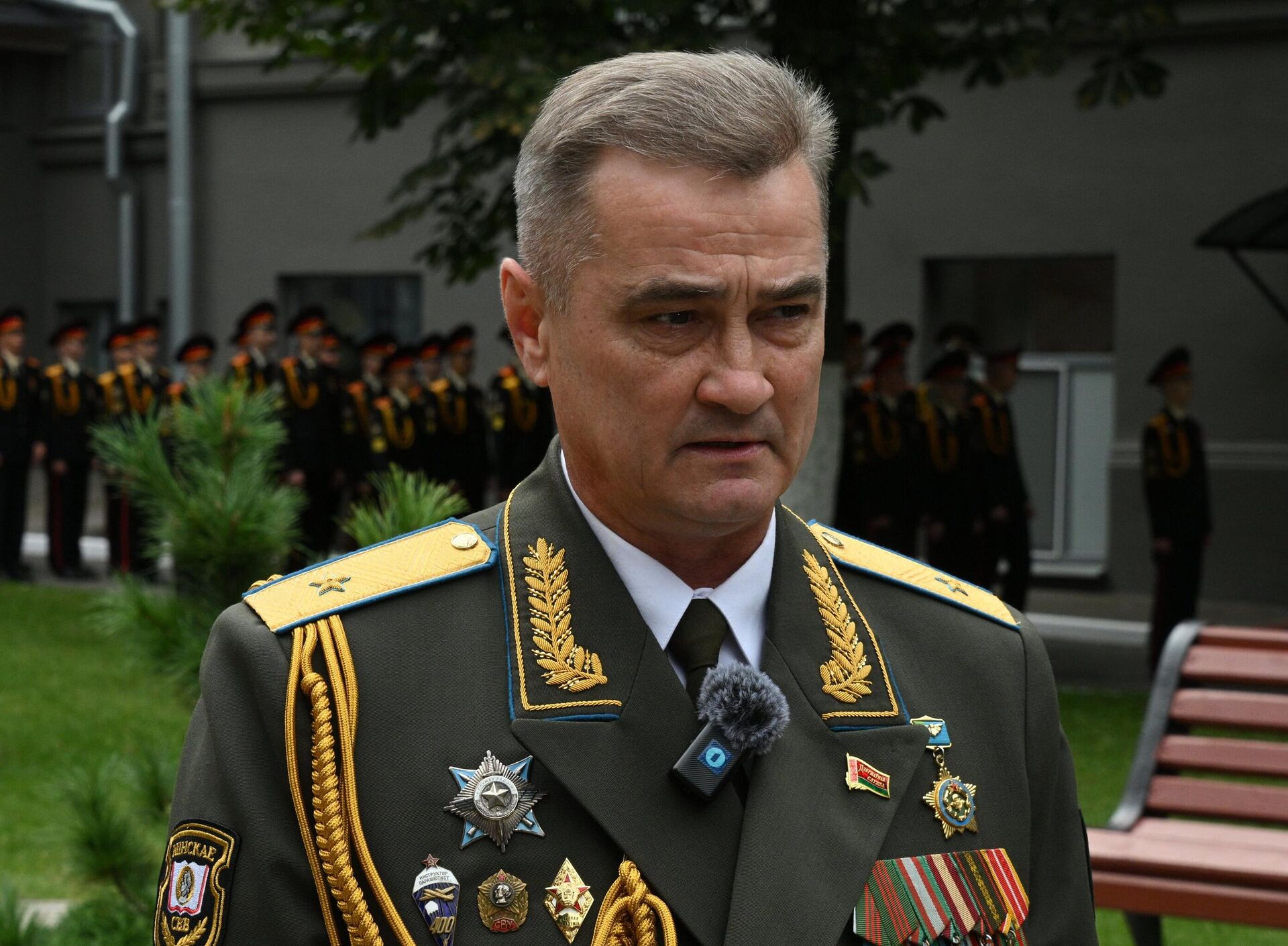 Более 100 юношей получили алые погоны в МСВУ Более 100 юношей получили алые погоны в МСВУ - Sputnik Беларусь, 1920, 01.09.2025