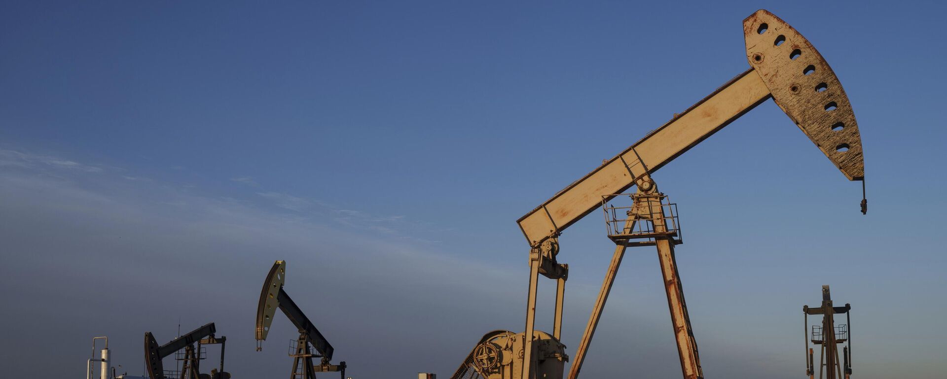 Добыча нефти в Сирии - Sputnik Беларусь, 1920, 12.03.2026