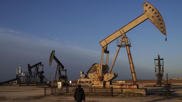Добыча нефти в Сирии - Sputnik Беларусь