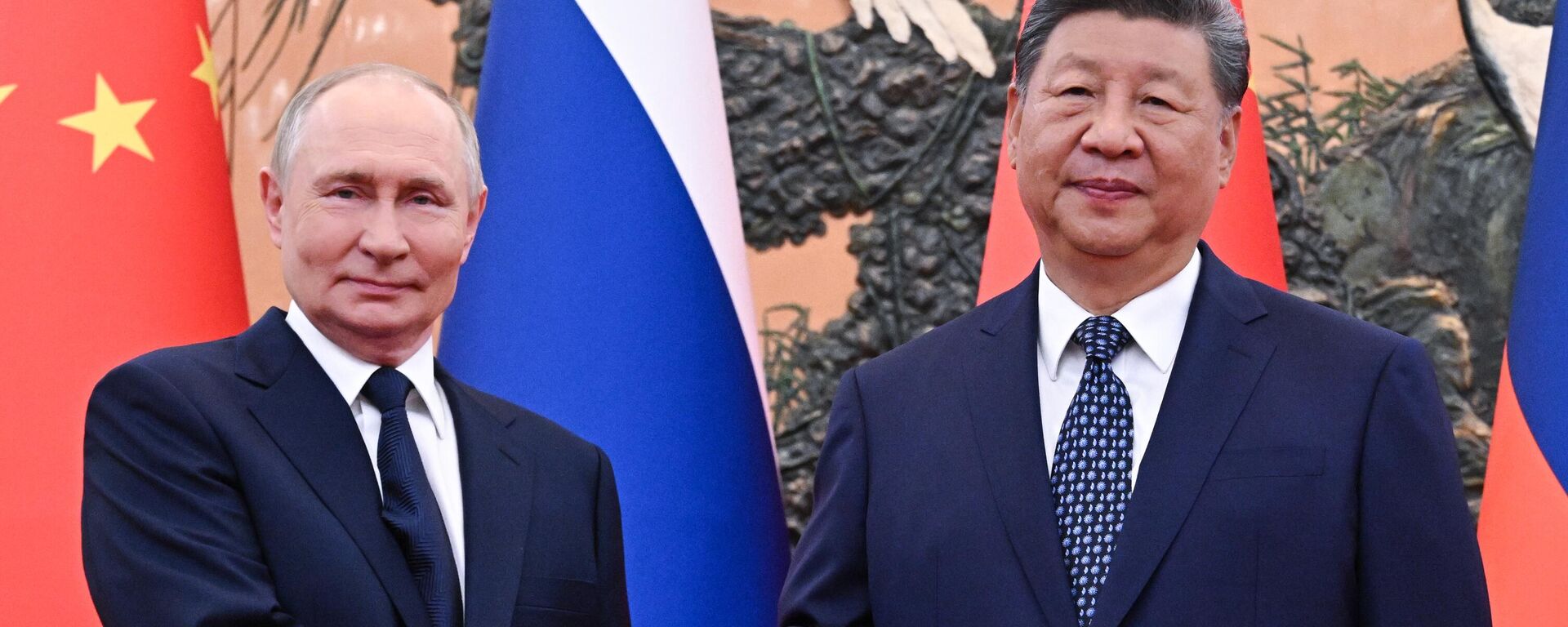 Прэзідэнт РФ Уладзімір Пуцін і старшыня КНР Сі Цзіньпін - Sputnik Беларусь, 1920, 15.04.2026