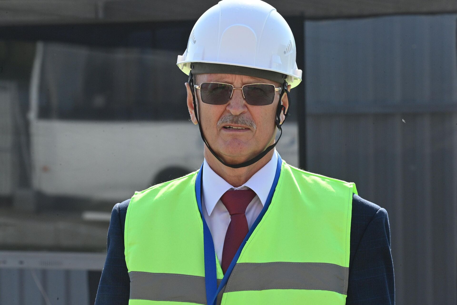 Директор Ляховичского торфобрикетного завода Владимир Гунько - Sputnik Беларусь, 1920, 04.09.2025