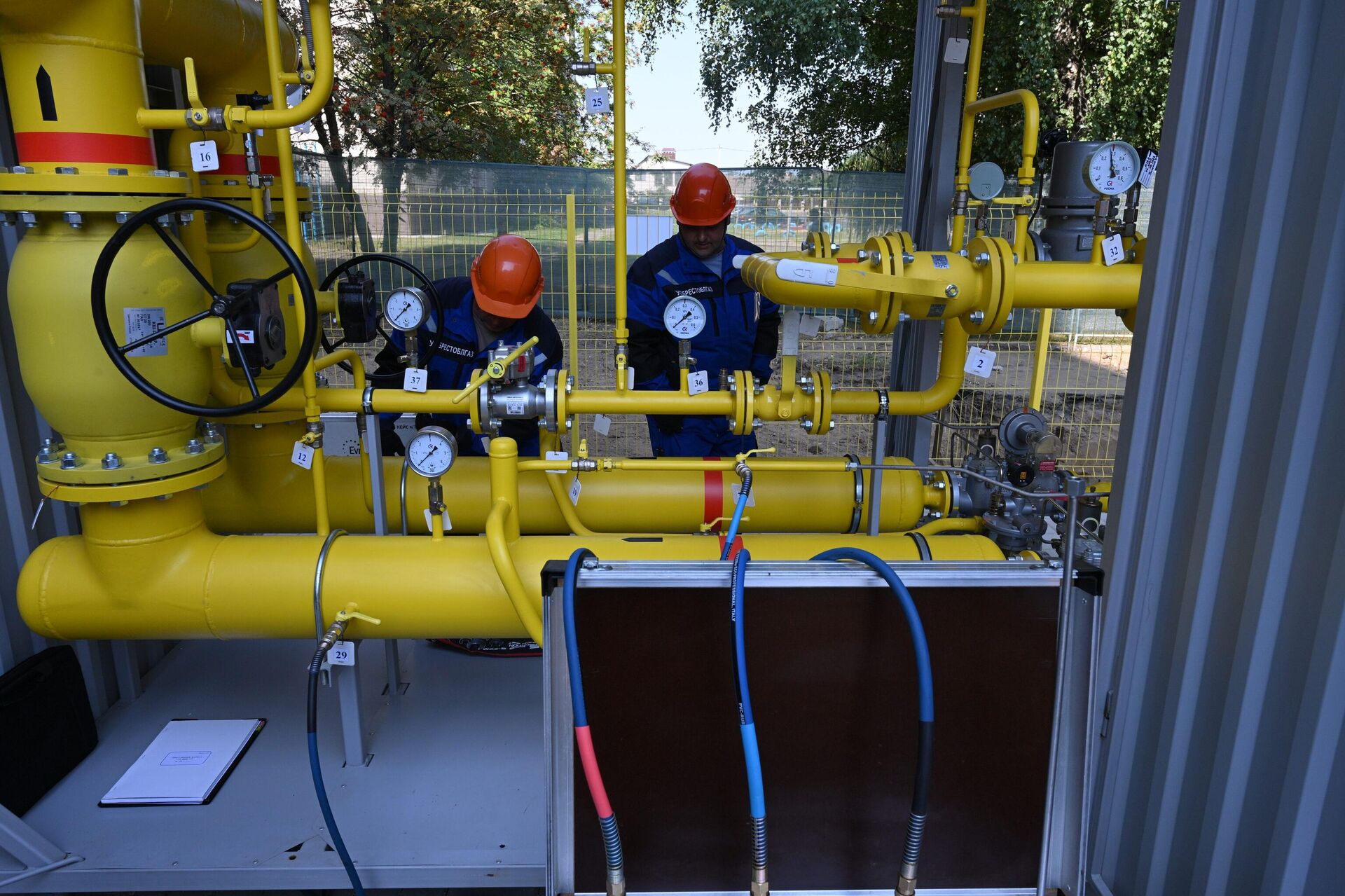 Работа газовщиков - Sputnik Беларусь, 1920, 04.09.2025