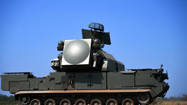 Дежурство расчета ЗРК Тор-М2 группировки войск Центр в ДНР - Sputnik Беларусь