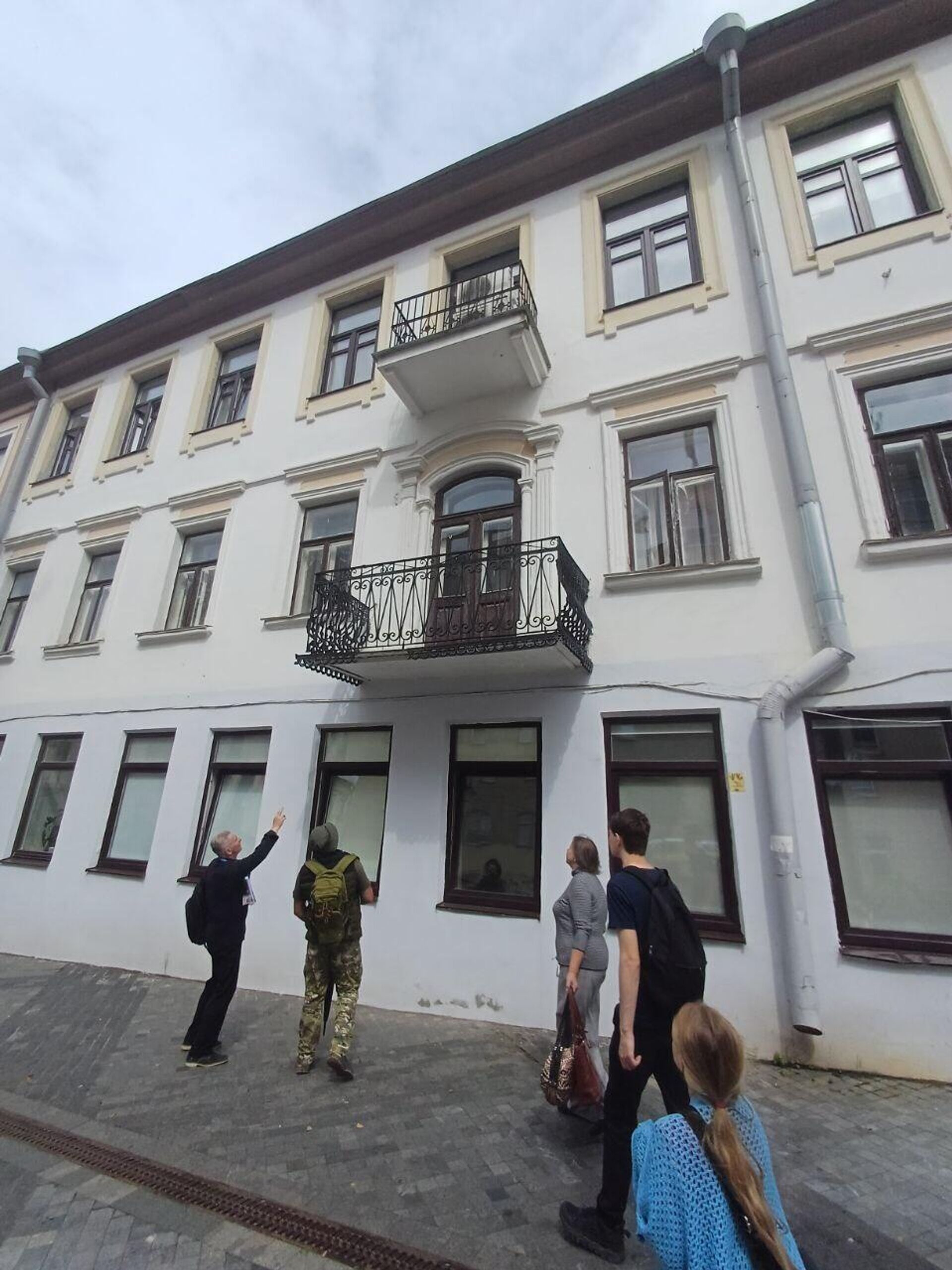 Балкон на улице Комсомольской - Sputnik Беларусь, 1920, 10.09.2025