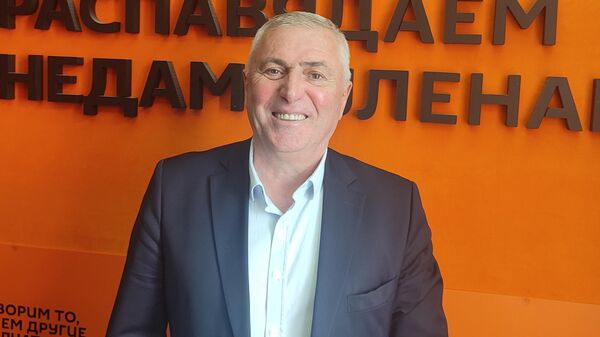 Думбадзе: закрытие границы с Беларусью испортит настроения в самой Польше - Sputnik Беларусь