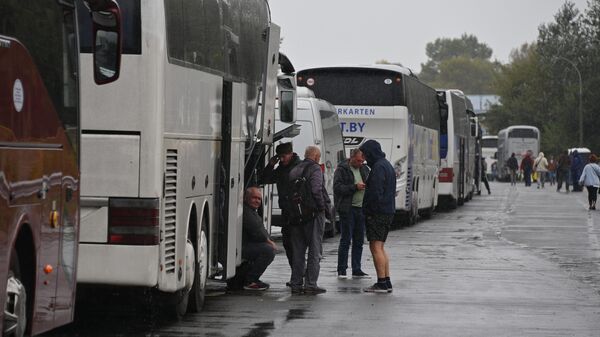 Погранпереход Варшавский мост перед закрытием границы - Sputnik Беларусь