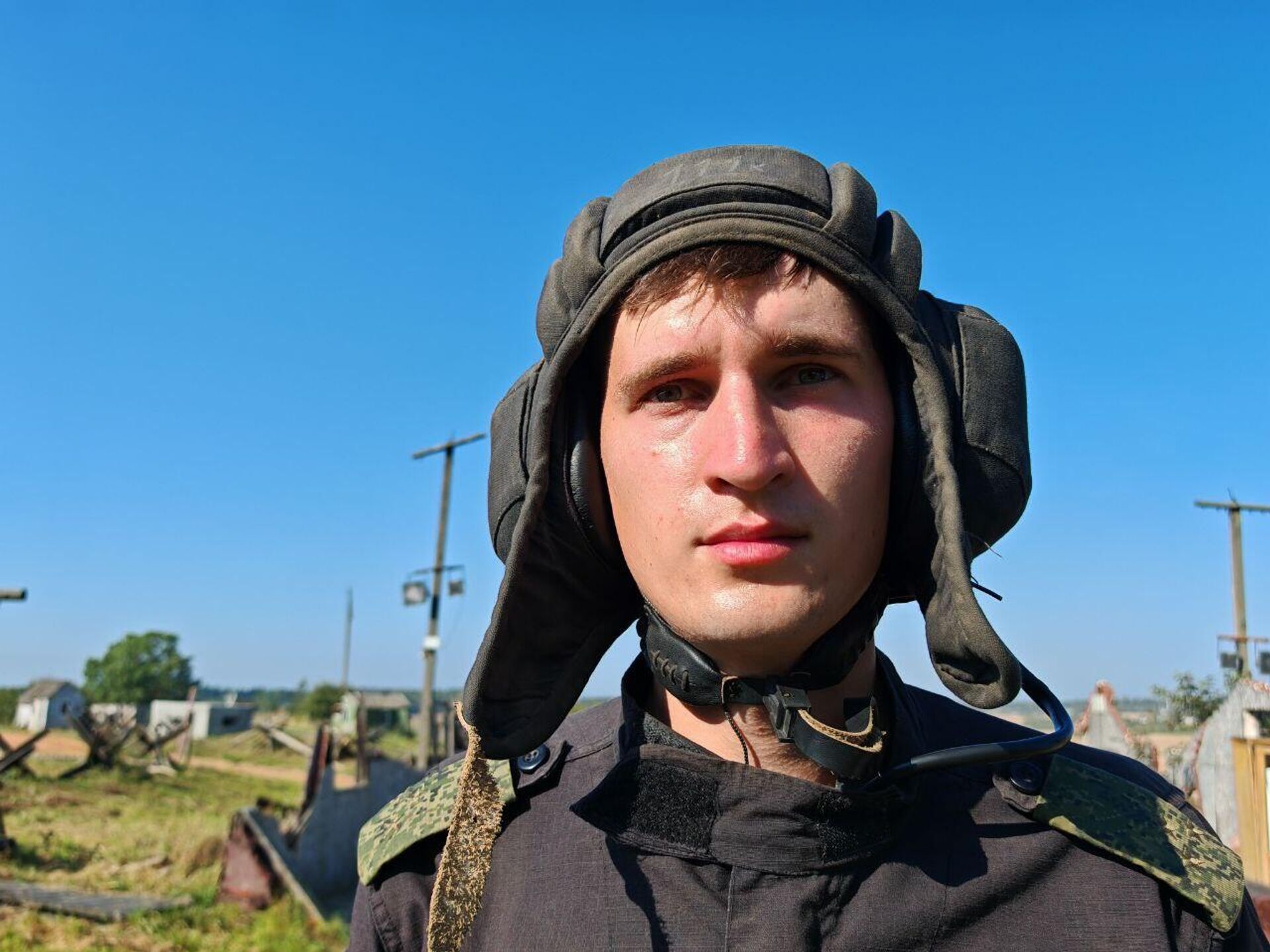 Командир экипажа танка Т-72б3 Дмитрий Павлович - Sputnik Беларусь, 1920, 11.09.2025