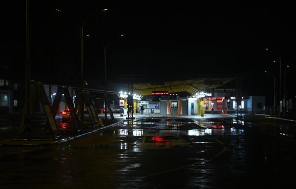 Польская сторона закрывает пункт пропуска. - Sputnik Беларусь