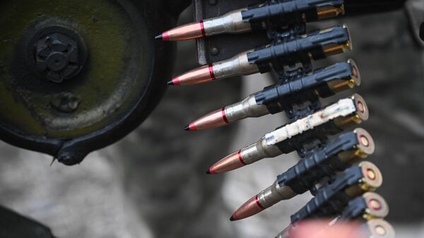 Пулеметная лента с патронами  - Sputnik Беларусь