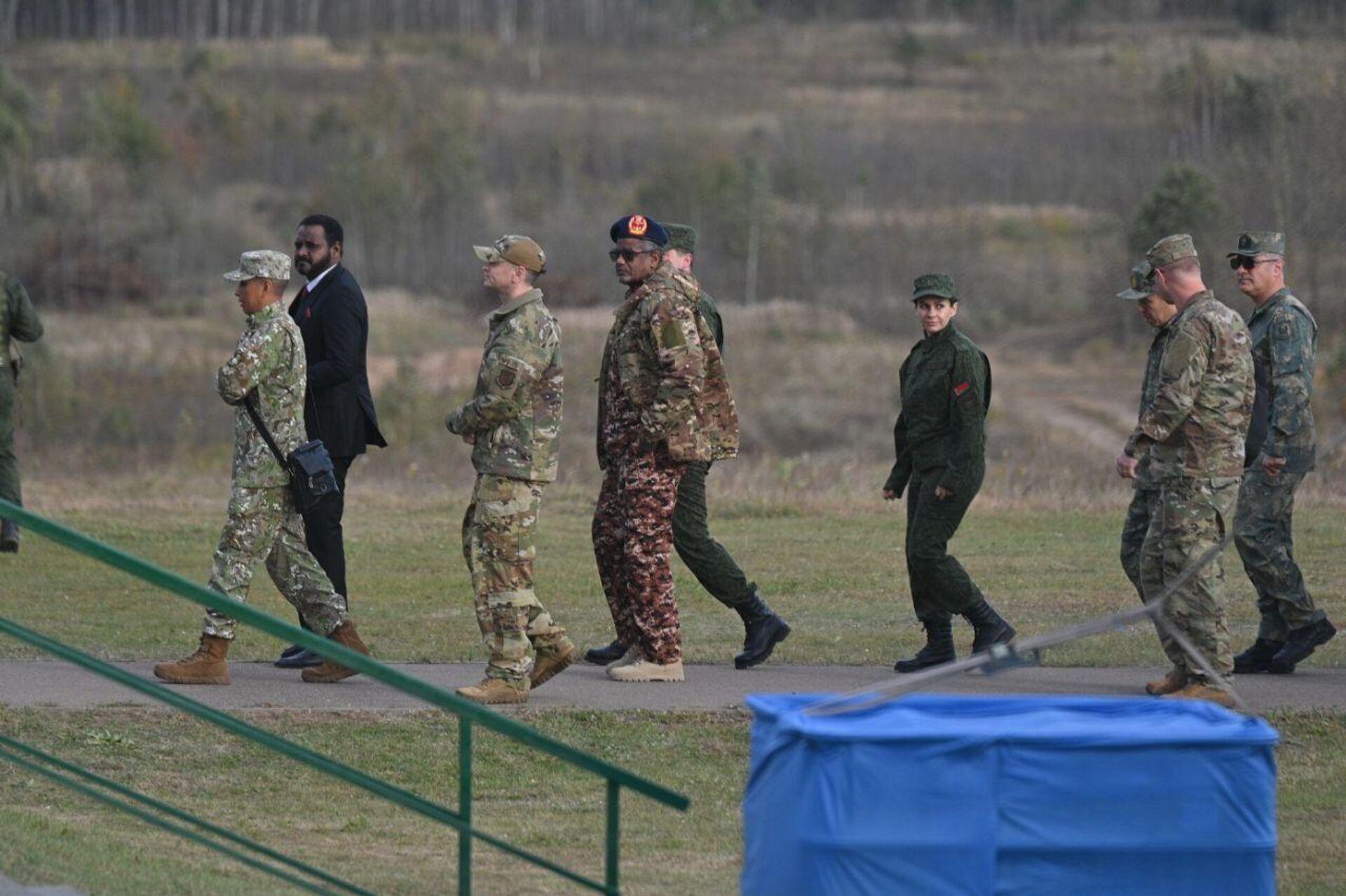 Иностранные наблюдатели на учениях Запад-2025 - Sputnik Беларусь, 1920, 18.09.2025