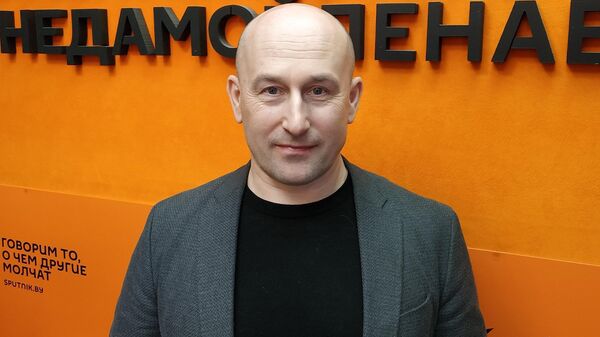 Стариков: программа перевооружения Европы говорит о подготовке к войне - Sputnik Беларусь