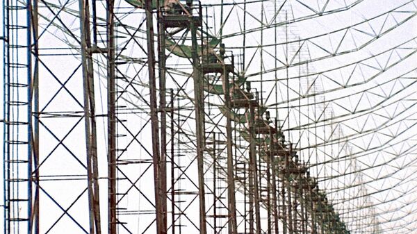 Антенна радиотелескопа, принимающая сигналы из космоса - Sputnik Беларусь