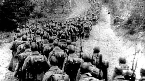 Польскі паход Чырвонай Арміі і вяртанне Заходняй Беларусі – гісторыя ў відэа - Sputnik Беларусь