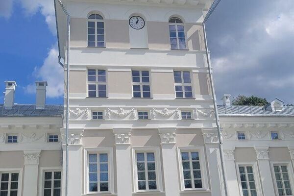 Дворцово-парковый ансамбль Булгаков в агрогородке Жиличи Могилевской области Дворцово-парковый ансамбль Булгаков в агрогородке Жиличи Могилевской области - Sputnik Беларусь