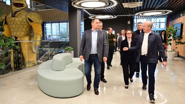 Роман Головченко во время визита в Уфу - Sputnik Беларусь