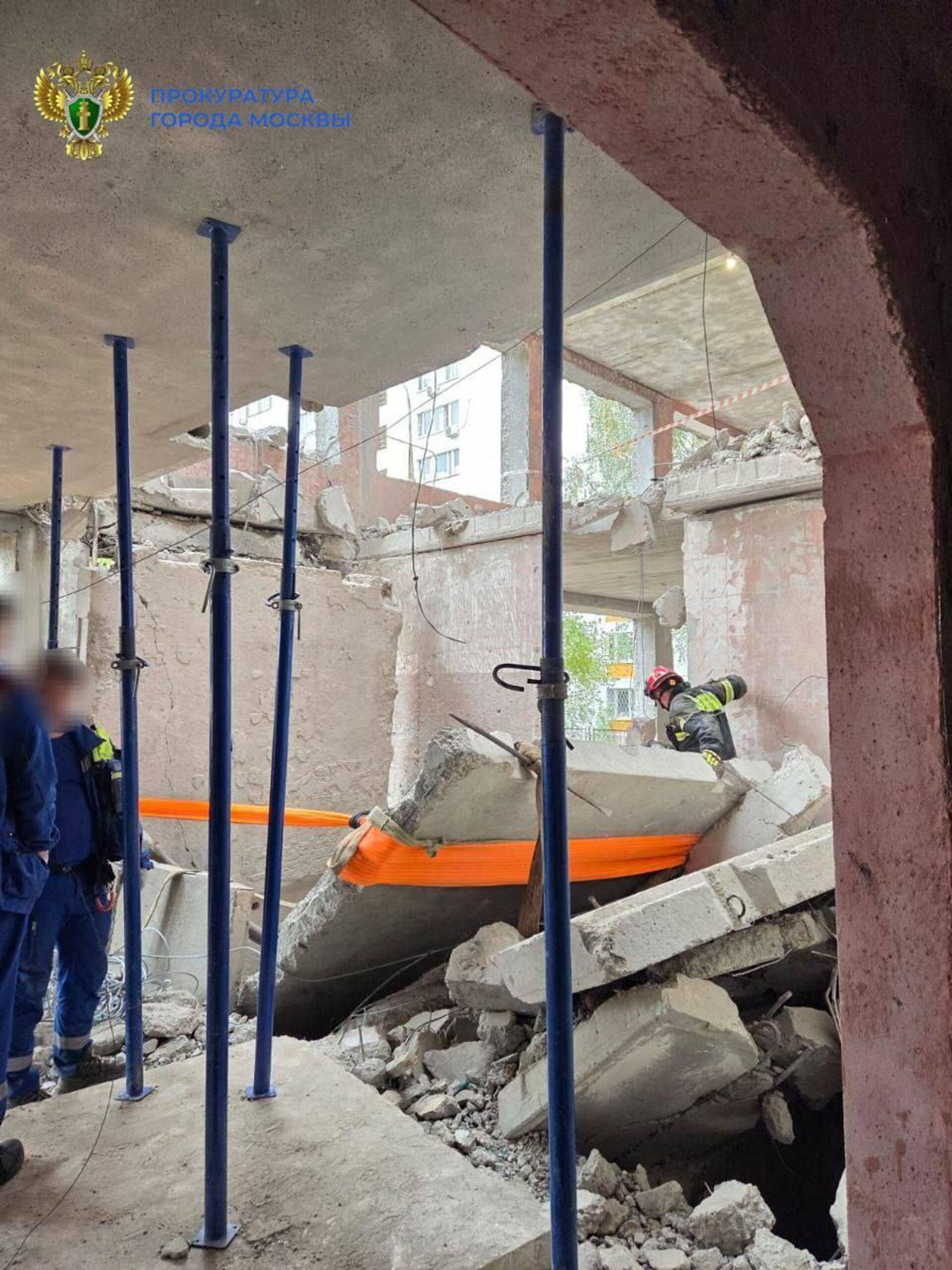 В школе на юге Москвы произошло обрушение конструкций