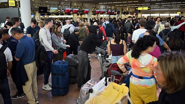 Аэропорт Брюсселя столкнулся с кибератакой - Sputnik Беларусь