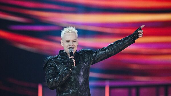 Ярослав Дронов (Россия) выступает на международном музыкальном конкурсе Интервидение - Sputnik Беларусь