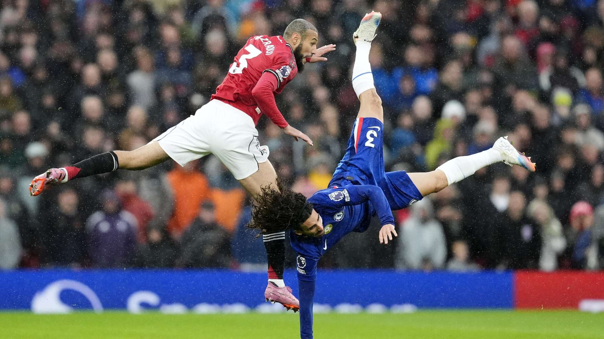 «Манчестер Юнайтед» обыграл «Челси» в матче чемпионата Англии «Манчестер Юнайтед» обыграл «Челси» в матче чемпионата Англии