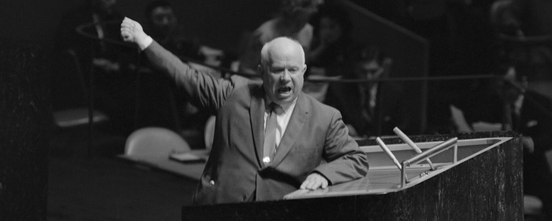 Председатель Совета Безопасности СССР Никита Хрущев выступает на Генеральной Ассамблее ООН - Sputnik Беларусь, 1920, 25.09.2025