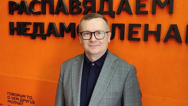 Воскресенский: Урсула фон дер Ляйен ведет Европу в место своей прошлой работы - Sputnik Беларусь