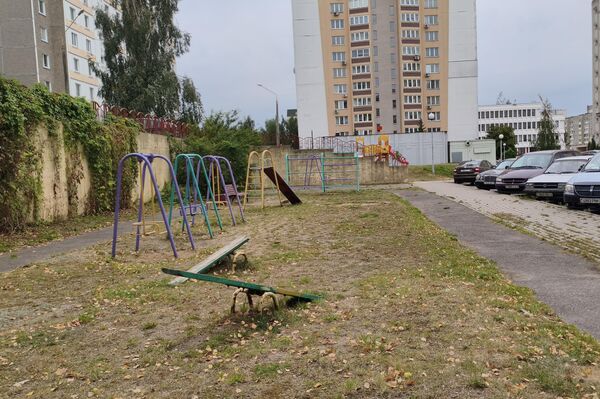 Старая детская площадка - Sputnik Беларусь