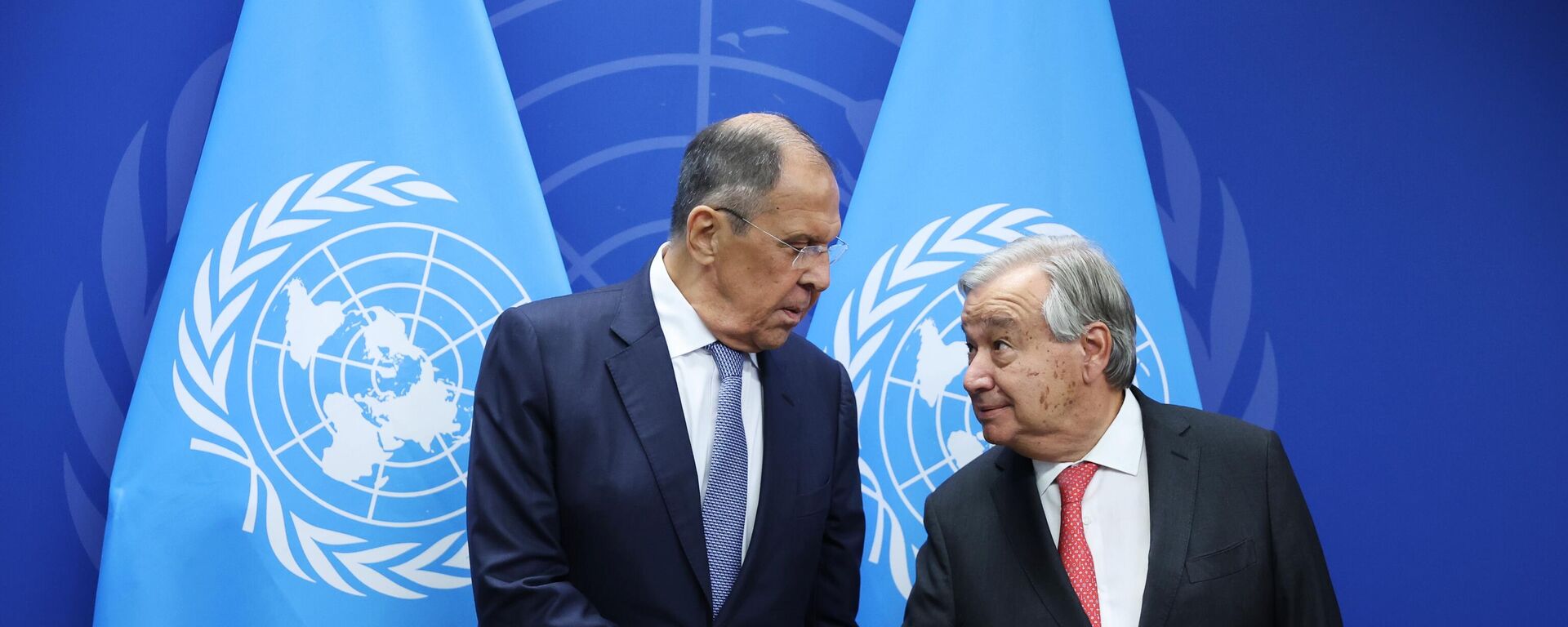 Міністр замежных спраў РФ Сяргей Лаўроў і генеральны сакратар ААН Антоніу Гутэрыш - Sputnik Беларусь, 1920, 26.09.2025