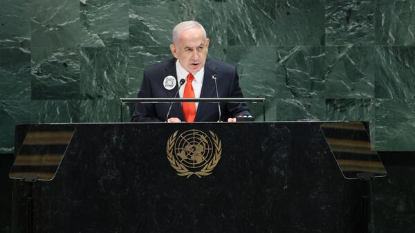 Биньямин Нетаньяху во время выступления на ГА ООН - Sputnik Беларусь