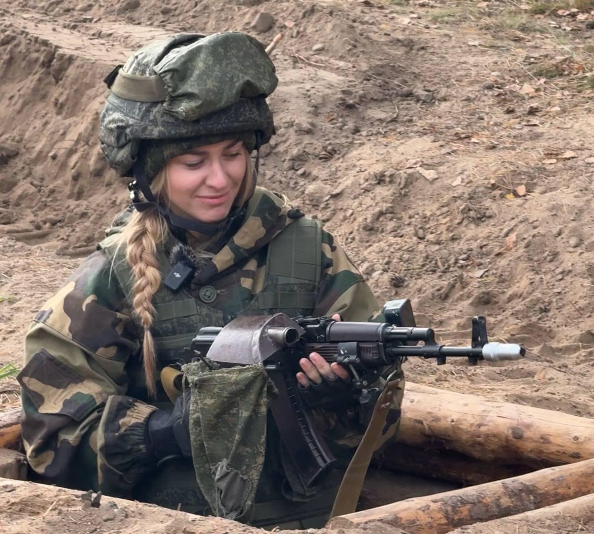 II Форум блогеров Беларуси БлогБай. Сила в правде! в учебном центре Военной академии Белая Лужа II Форум блогеров Беларуси БлогБай. Сила в правде! в учебном центре Военной академии Белая Лужа - Sputnik Беларусь, 1920, 27.09.2025