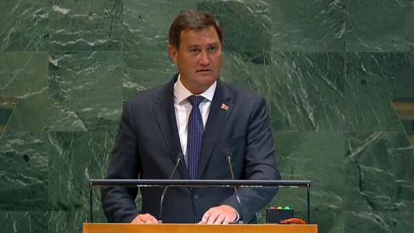 Глава МИД Беларуси Максим Рыженков на трибуне Генассамблеи ООН. Глава МИД Беларуси Максим Рыженков на трибуне Генассамблеи ООН. - Sputnik Беларусь