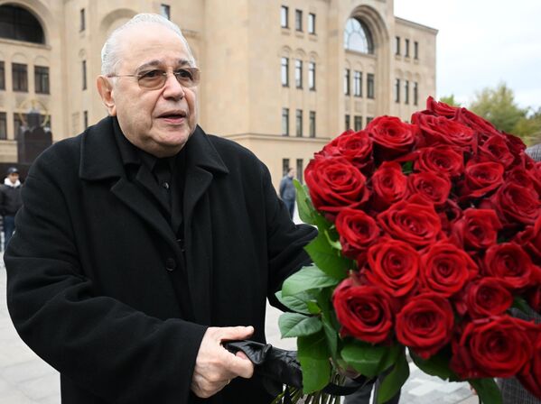 Артист эстрады, писатель-юморист Евгений Петросян. - Sputnik Беларусь