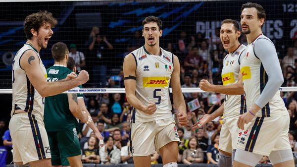 Игроки сборной Италии по волейболу - Sputnik Беларусь