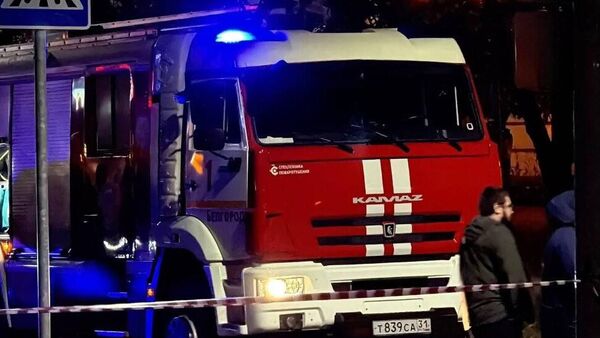 Машина МЧС РФ в Белгороде - Sputnik Беларусь