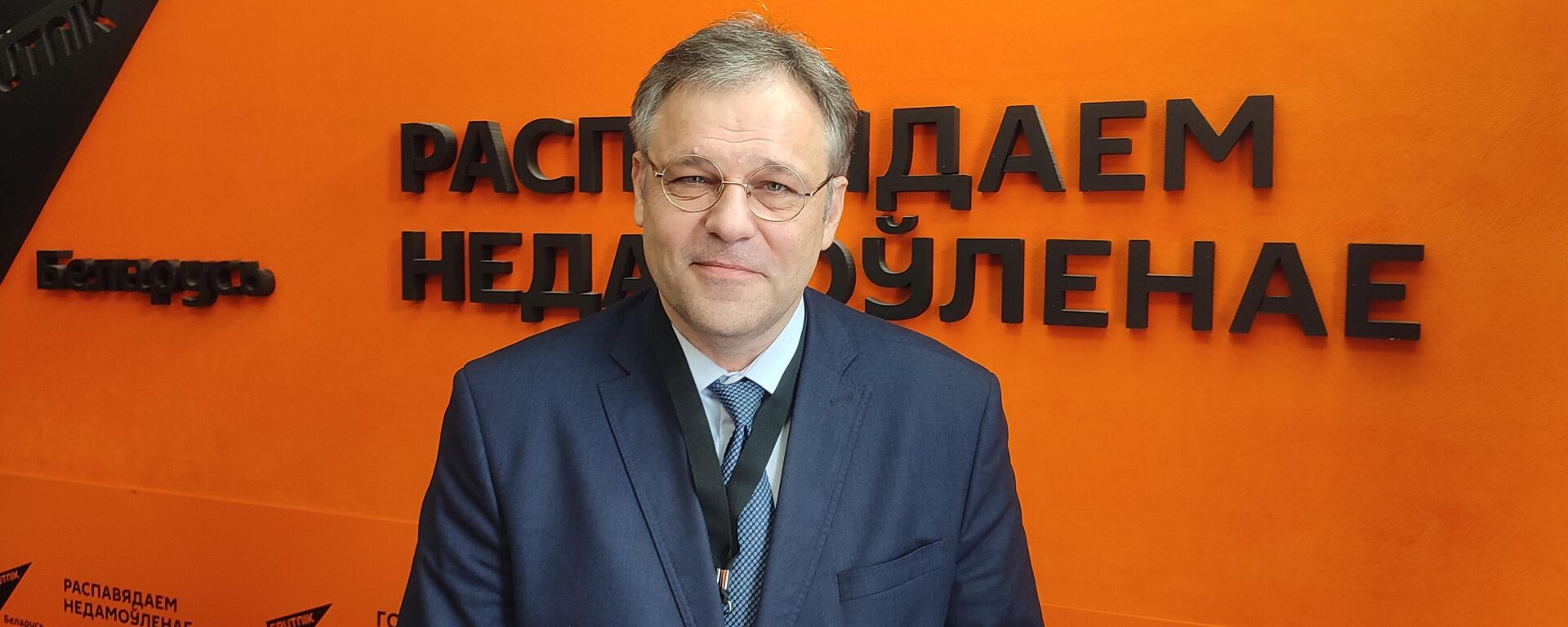 Мірошнік: усе дзеянні Зяленскага павінны разглядаць судовыя інстанцыі - Sputnik Беларусь, 1920, 02.10.2025