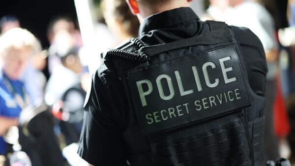 Полицейский в Нью-Йорке - Sputnik Беларусь