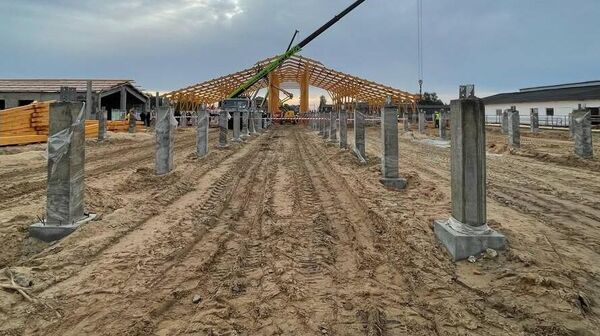 Строительство фермы в Лясковичах - Sputnik Беларусь