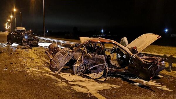 На месте аварии в Слуцком районе - Sputnik Беларусь