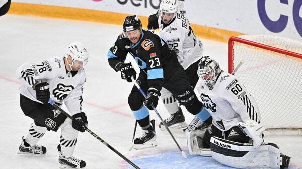 Игровой момент матча Динамо - Трактор - Sputnik Беларусь