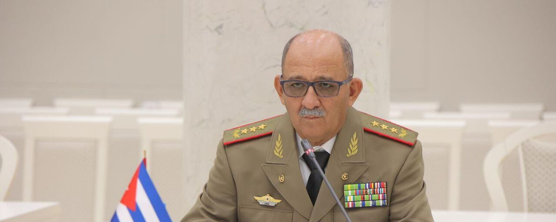 В Минск прибыл начальник Генштаба – первый заместитель министра Революционных Вооруженных Сил Кубы, генерал армейского корпуса Роберто Легра Сотолонго - Sputnik Беларусь, 1920, 07.10.2025