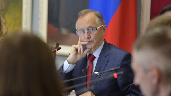 Председатель Комиссии Парламентского Собрания Союза Беларуси и России по культуре Николай Бурляев - Sputnik Беларусь