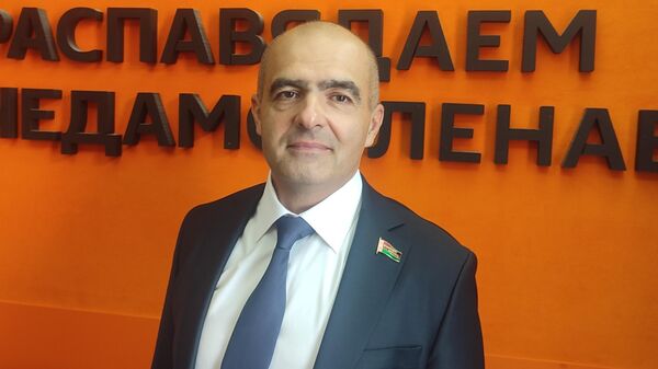 Гайдукевич: Трампу выгодны плохие отношения Евросоюза с Россией и Беларусью - Sputnik Беларусь