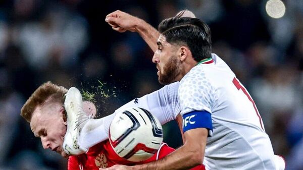 Футболисту сборной России разорвали ухо во время товарищеского матча - Sputnik Беларусь