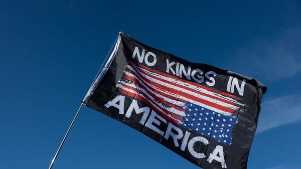 Протесты No Kings в США - Sputnik Беларусь